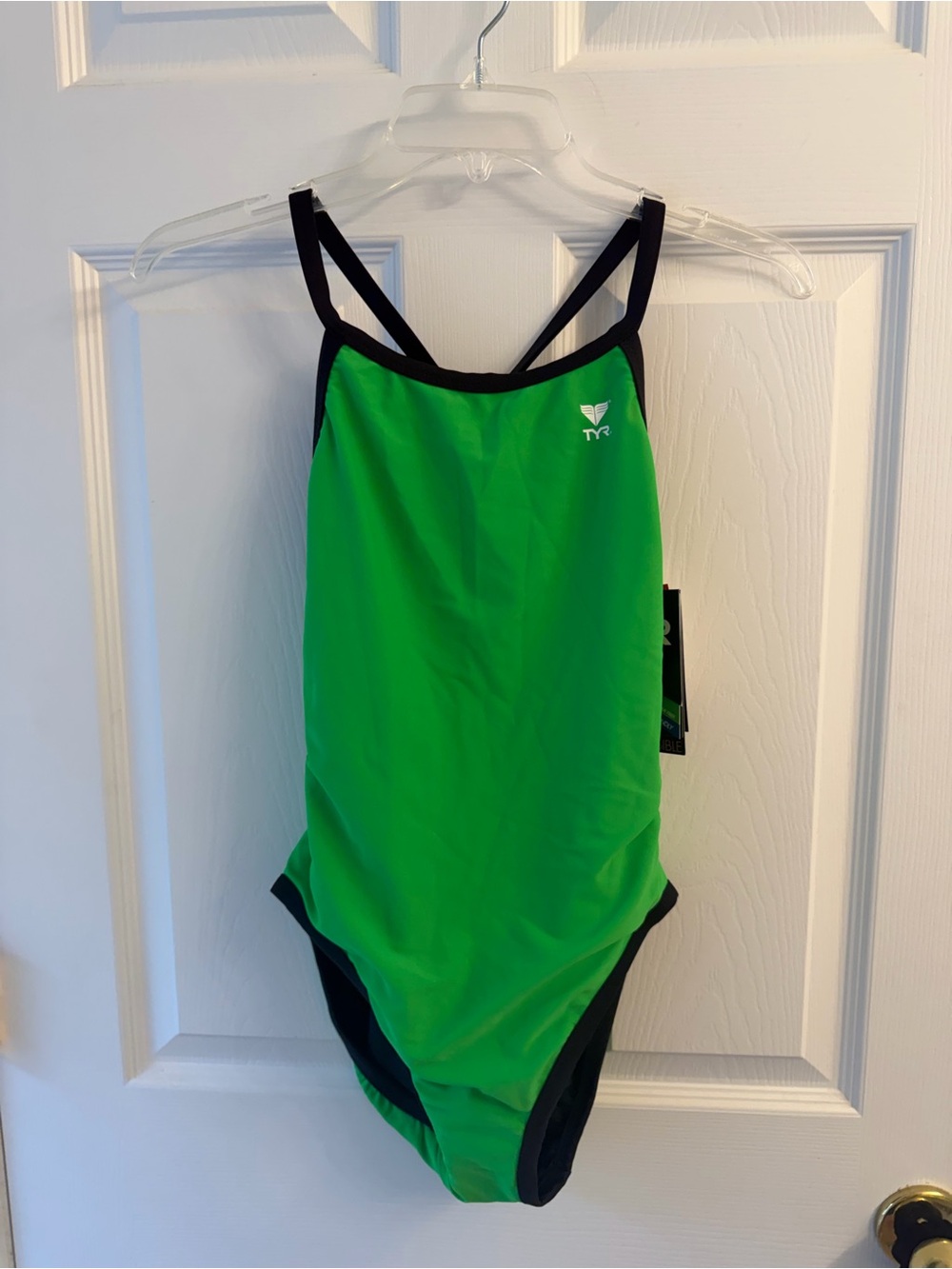 TYR Women’s/Girls' Reversible Green/Black One-Piece Swimsuit Size 34